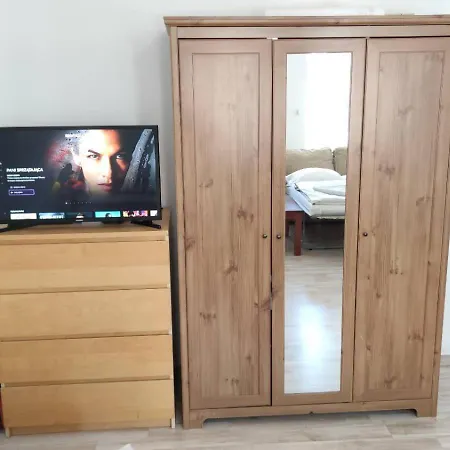 ホームステイ Botanic Garden Private