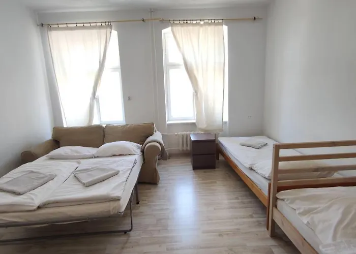 Botanic Garden Private Homestay *